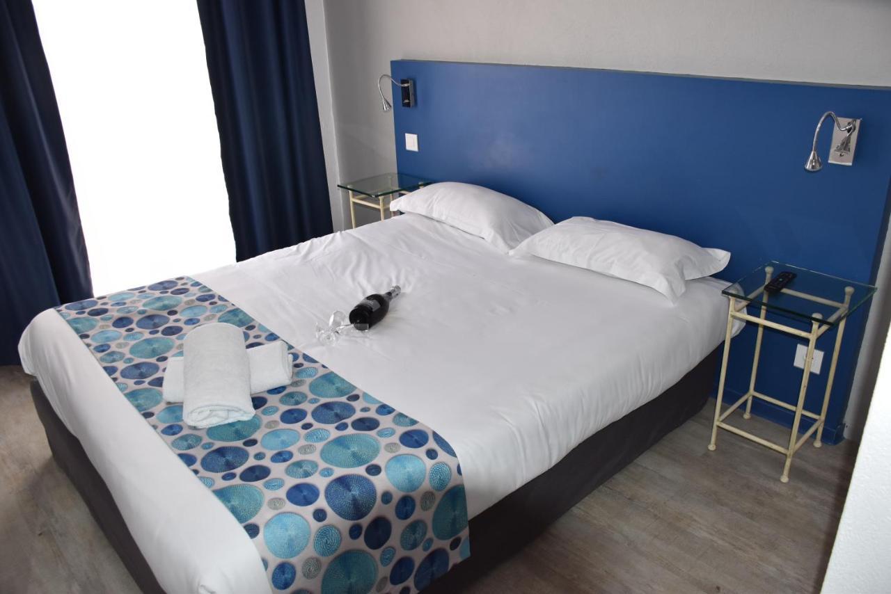 Hotel Bel Azur Six-Fours-les-Plages Exterior photo
