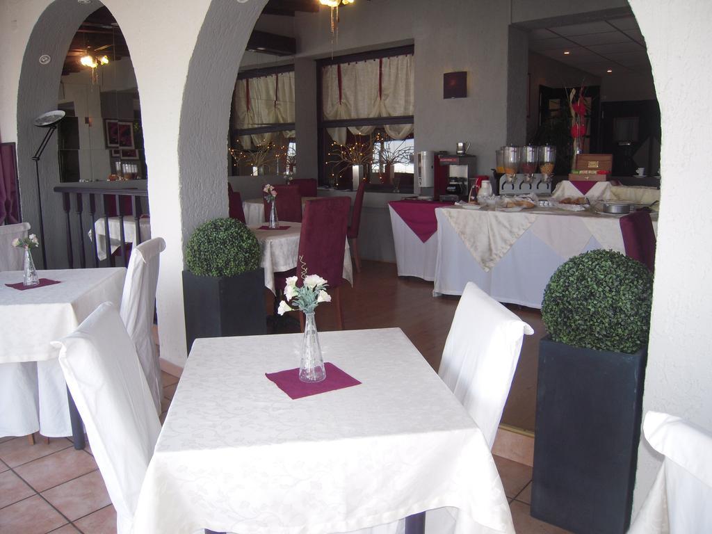 Hotel Bel Azur Six-Fours-les-Plages Exterior photo